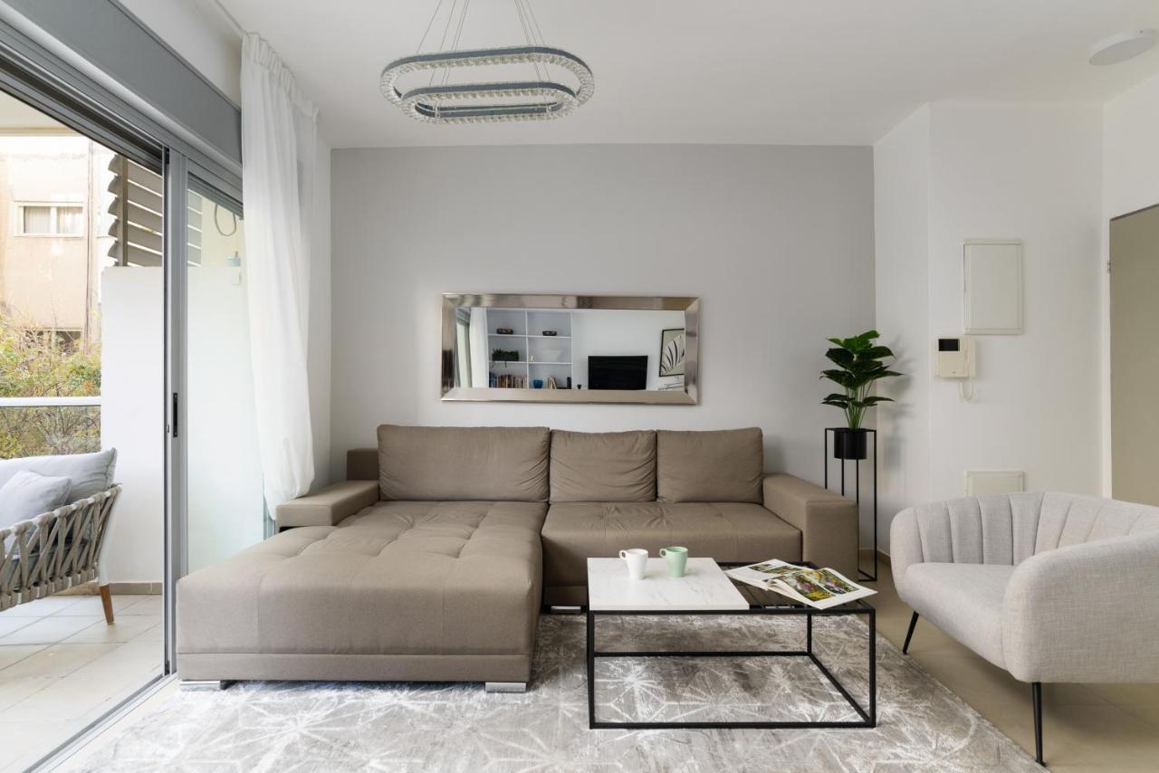 Quiet Hideaway & Terrace Near Beach By Feelhome Tel Aviv Dış mekan fotoğraf